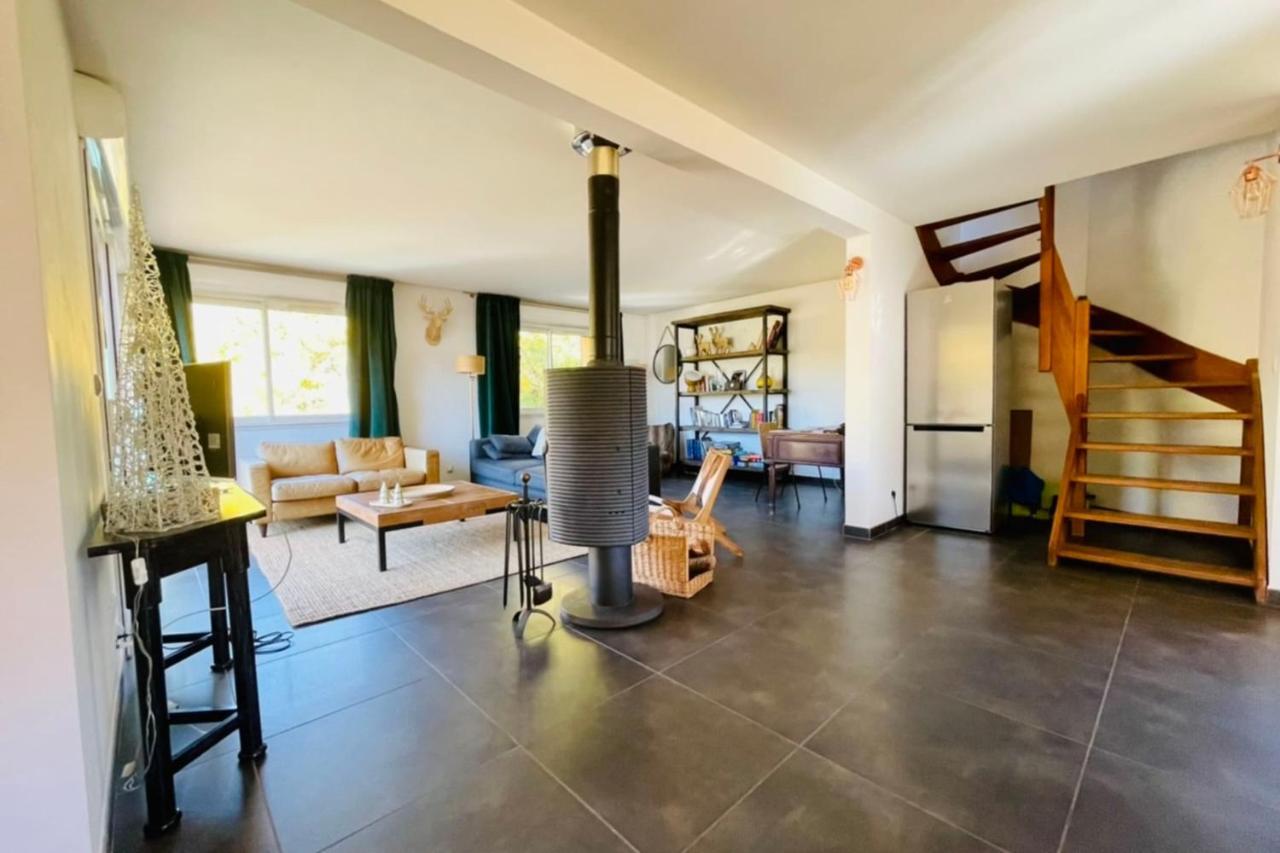 Large Chalet With Terrace And View In Briancon Apartment Luaran gambar