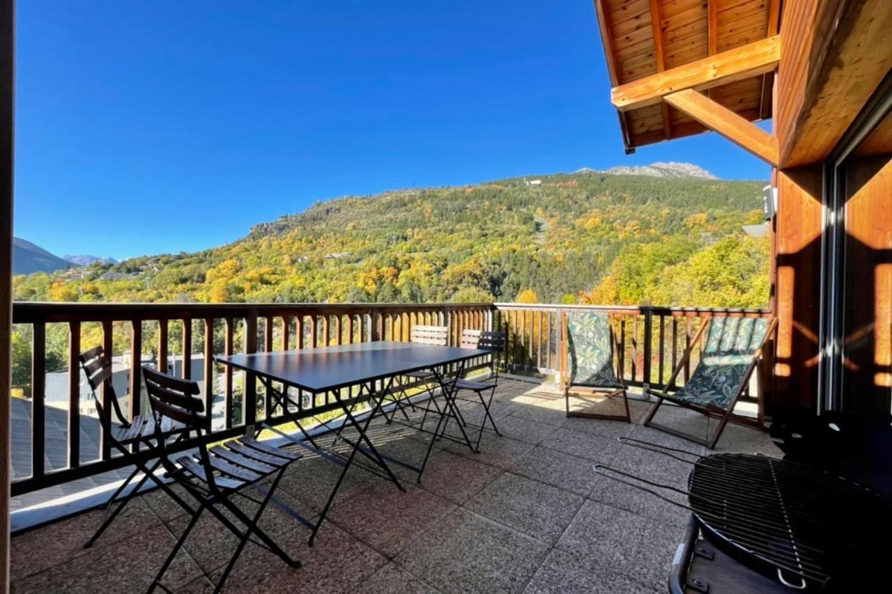 Large Chalet With Terrace And View In Briancon Apartment Luaran gambar